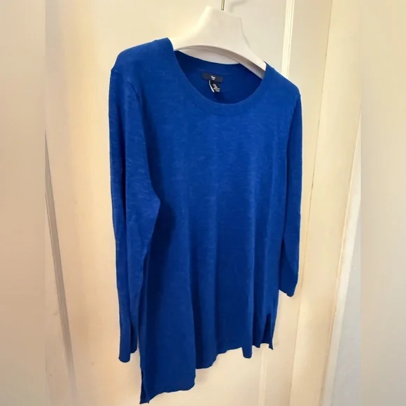 LOVELY GAP BLUE THIN KNIT SWEATER 3/4 SLEEVE - Picture 3 of 11